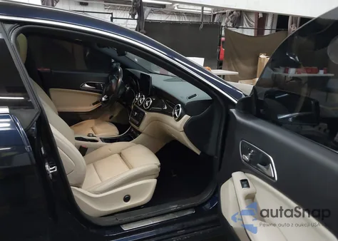 2018 Mercedes-Benz Cla 250 из США, поврежденный, VIN WDDSJ4EB2JN614128